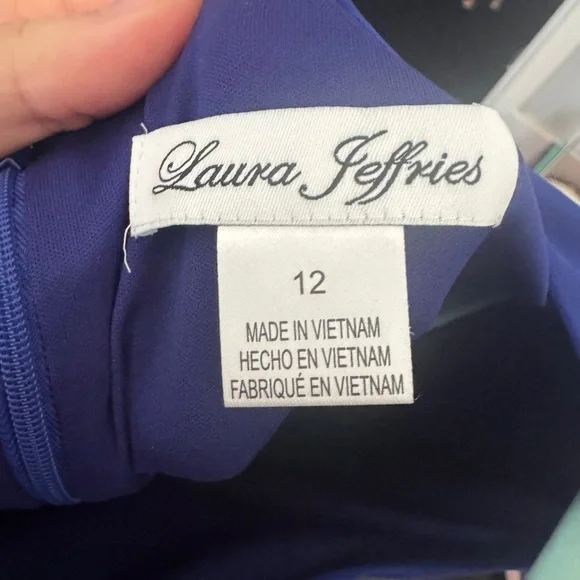 Laura Jeffries Elbow Sleeve Sheath Dress - Picture 7 of 7